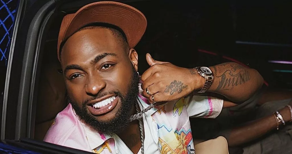 Davido ünnepli Tems Grammy-győzelmét