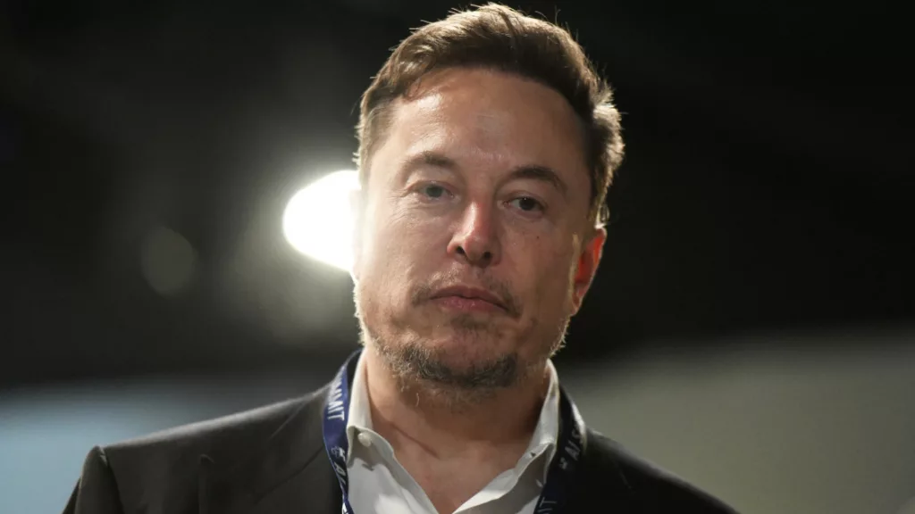 Elon Musk bekebelezné a ChatGPT-t fejlesztő szoftvercéget