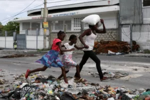 Haiti gyermekei a bandaháborúk áldozatai