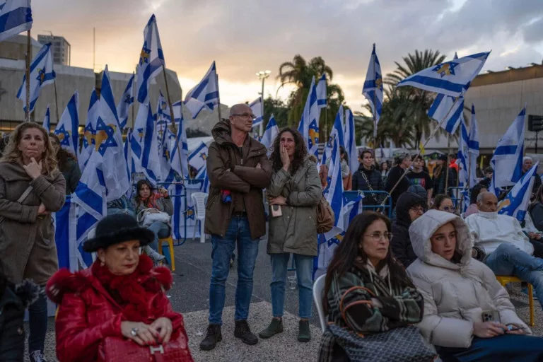 Sorsa a Bibas Családnak: Megújuló Aggodalmak az Izrael-Gázai Tűzszünet Kapcsán