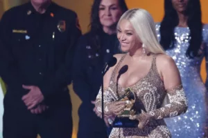 Történelmi pillanat a Grammy-díjátadón: Beyoncé rekordot döntött, Kendrick Lamar pedig tarolt a rap kategóriában