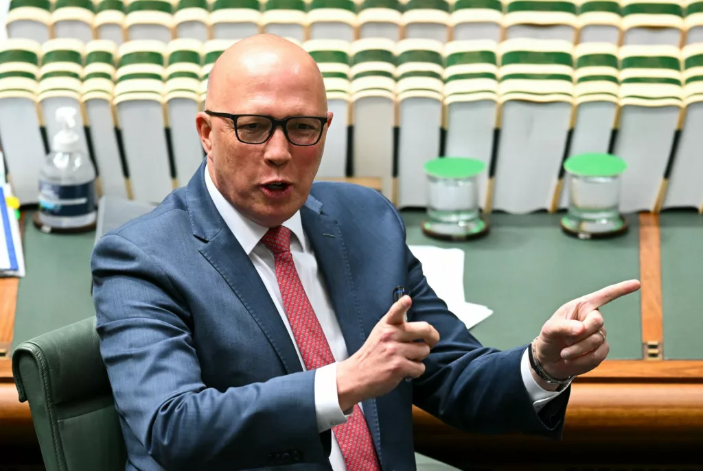 Az Állampolgársági Referendum: Dutton Extrém Javaslata Veszélyes Politikai Út