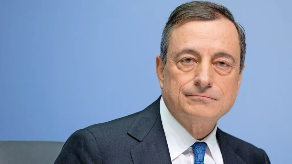 Mario Draghi vezetése alatt hogyan alakult az Európai Központi Bank stratégiája?