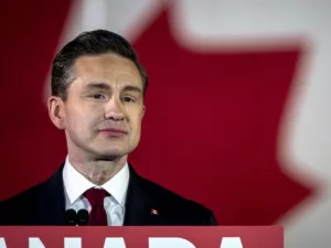 Pénzügyi kérdésekben hullámzik Poilievre előnye