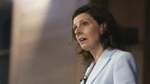 Ausztráliai Választás: Illegális Pamfletek Ellenőrzése Független Képviselő Ellen