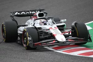 Verstappen Győztes Ként Ünnepelte a Red Bull-Honda Utolsó Hazai Versenyét
