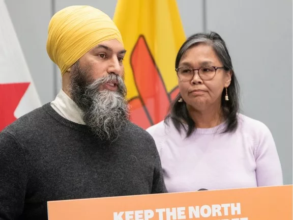 Állami Ellenőrzés Után is Idlout Marad Nunavut Képviselője