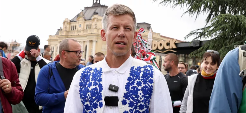Érdeklődés és megosztottság: Magyar Péter belépett a Partiumba - videóriport