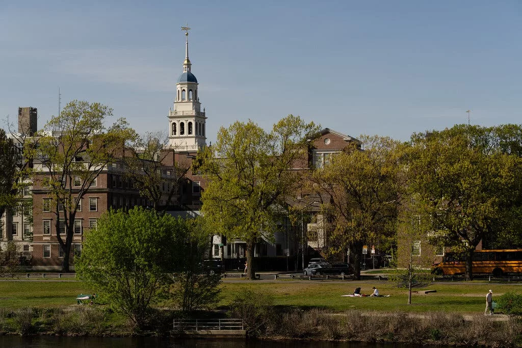 Harvard perbe fogja a Trump-adminisztrációt az nemzetközi diákok kitiltása miatt