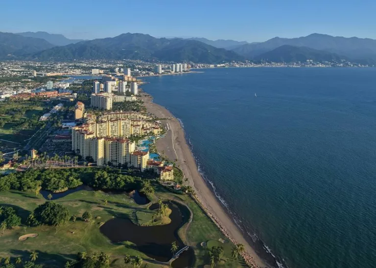 Júniusi eseménydömping Puerto Vallartában