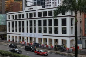Kína új nemzetközi jogi testületet hoz létre Hongkongban, hogy versenyezzen a Világbírósággal