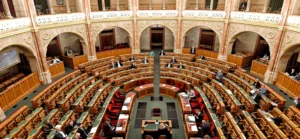 Megszavazta a parlament, Magyarország kilép a Nemzetközi Büntetőbíróságból