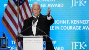 Mike Pence megkapta a JFK Bátorság Profilja-díjat