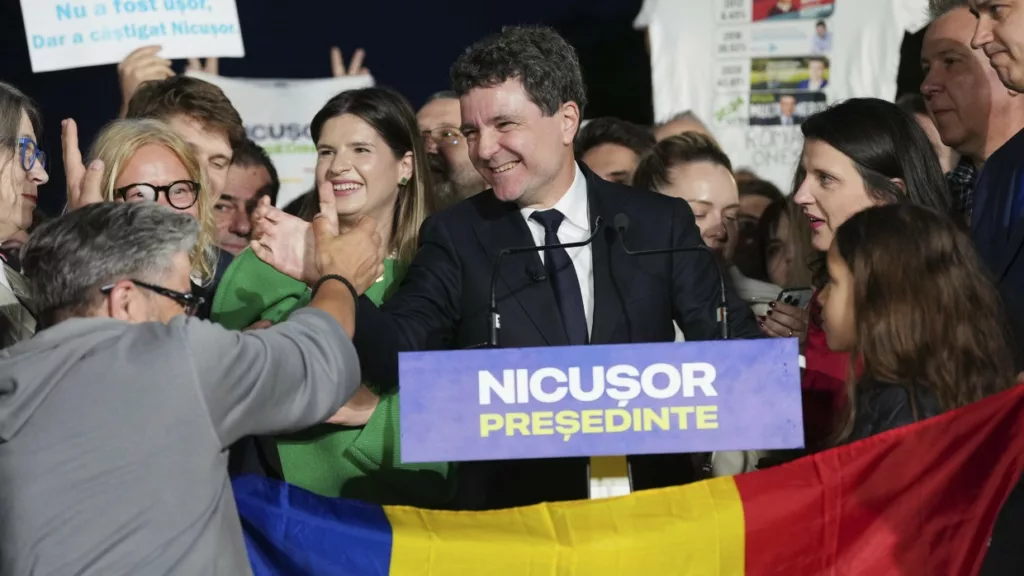 Nicușor Dan, Bukarest Népszerű Polgármestere Győzött a Romániai Választásokon