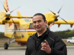 Szükségállapot Manitobában: Hatalmas erdőtüzek miatt katonai segítség érkezik
