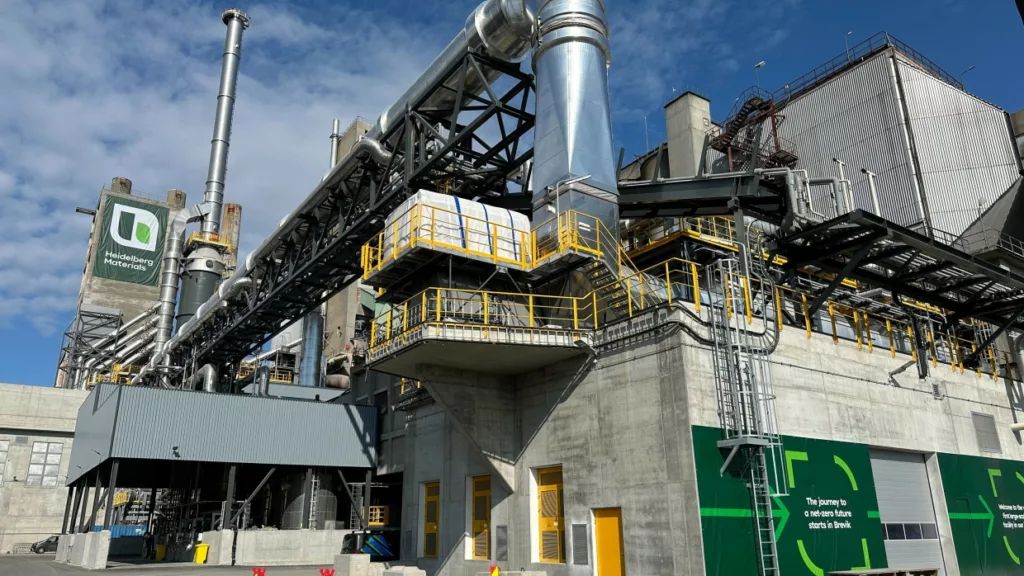 Áttörés a CO2 "porszívó" terén: Zöld jövő Norvégiából
