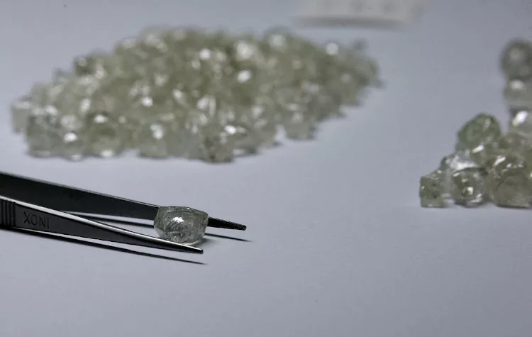 De Beers érdeklődésre számíthat Anil Agarwaltól és katari alapoktól