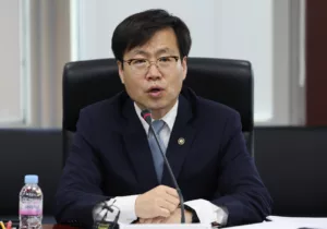 Dél-Korea kereskedelmi minisztere az USA-ba látogat