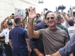 Jeff Bezos velencei esküvőjének fényűző vendéglistája
