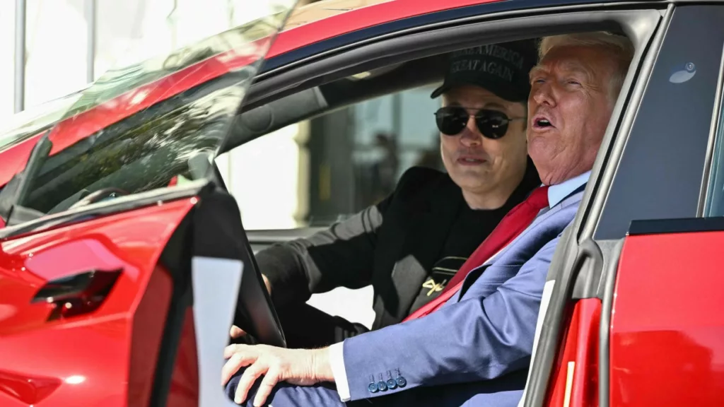 Trump kontra Musk: A modern haditechnikai verseny új dimenziói