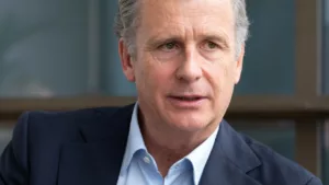 Trump Mint „Beschleunigungsagent” – Blackrock Vezetője Magyarázza