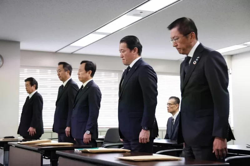 Botrányok következtében a japán biztosítók üzleti modellje válságban