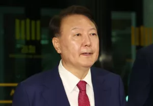 Dél-Koreában Letartóztatási Parancsot Kérvényeztek az Volt Elnök Ellen