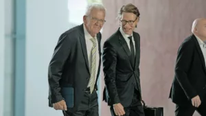 Florian Stegmann: Átállt az üzleti szektorba, de állami szolgálatban maradt