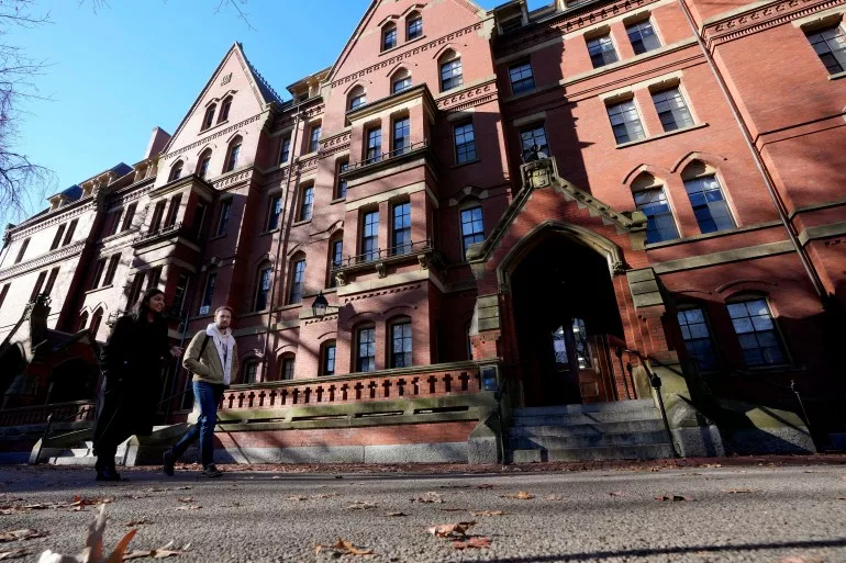 Harvard Egyetem zsidó diákok és személyzet elleni zaklatása miatt került a kormányzati vizsgálat célkeresztjébe