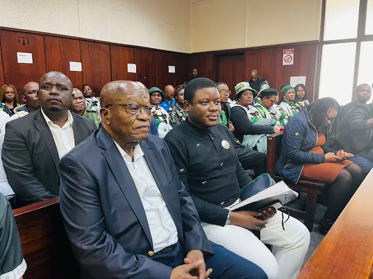 Jacob Zuma Támogatását Fejezte ki Khanyile-nak az Ítélkezési Ügyében