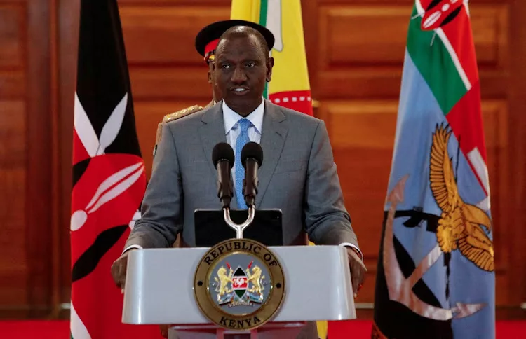 Kenya nehéz helyzetben: Ruto kihívásai a tiltakozások kezelése és a Z generáció megnyerése terén