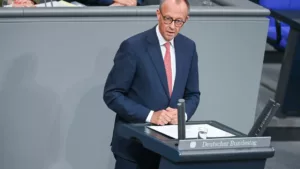 Merz Ragaszkodik Nyitott Németország Politikájához