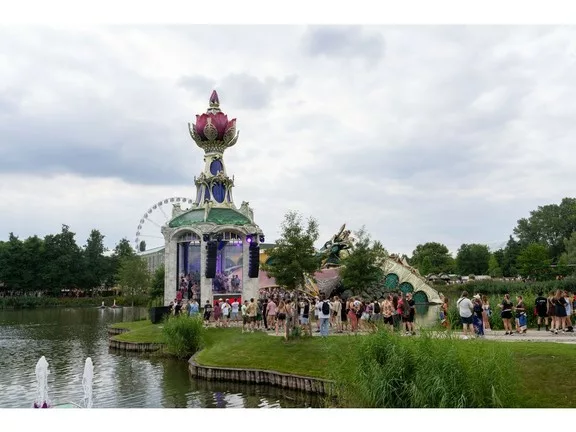 Tragédia a Tomorrowland Fesztiválon: Kanadai nő vesztette életét