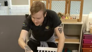 Újabb Áldozatok és Megdöbbentő Részletek Melbourne-i Gyermekgondozási Visszaélések Ügyében