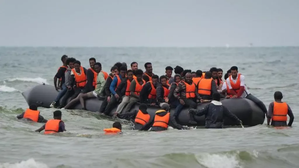 Az online migránscsónak-hirdetések bűncselekménnyé nyilvánítása
