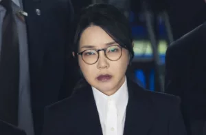 Dél-Korea Első Asszonyát Korrupciós Ügyekben Hallgatják Meg