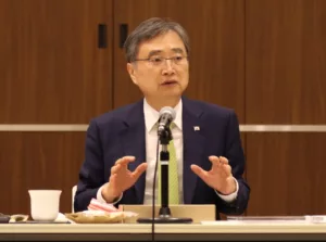Dél-Korea és Nagy-Britannia stratégiai partnerségének erősítését tárgyalták