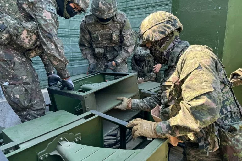 Dél-Korea leszereli a határon lévő hangszórókat a feszültség mérséklése érdekében