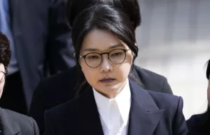 Dél-Korea Volt Elsőasszonyát Őrizetbe Vételre Ítélték