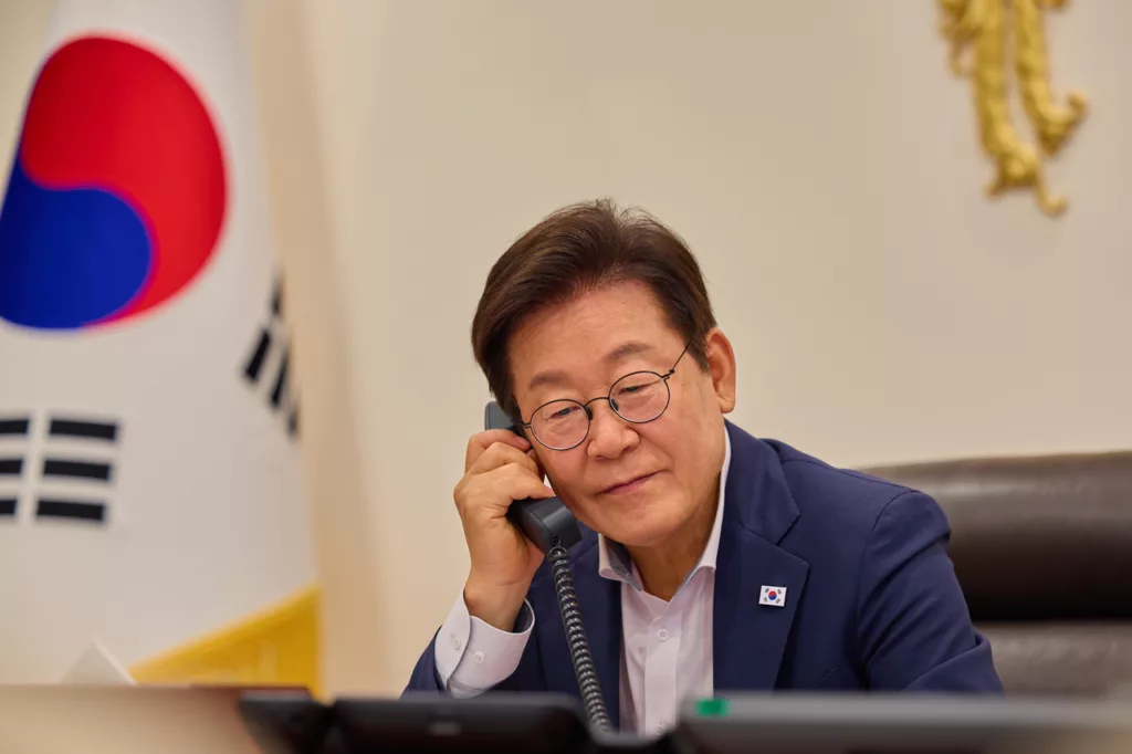 Dél-Koreai és Fülöp-szigeteki Elnökök Gazdasági Együttműködési Lehetőségeket Tárgyaltak