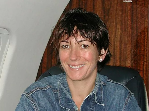 Ghislaine Maxwell minimalizált biztonsági fogságba helyezve