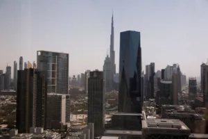 Izrael Szigorítja az Utazási Figyelmeztetést az Egyesült Arab Emírségekbe