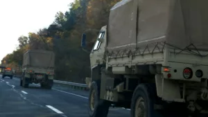 Megjött a figyelmeztetés: katonai járművek lépnek be Magyarországra