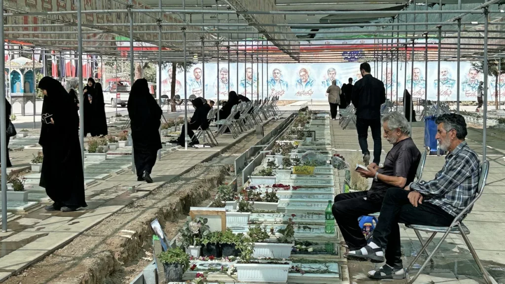 Zivilek a konfliktusok árnyékában: Irán és a mártírkultusz