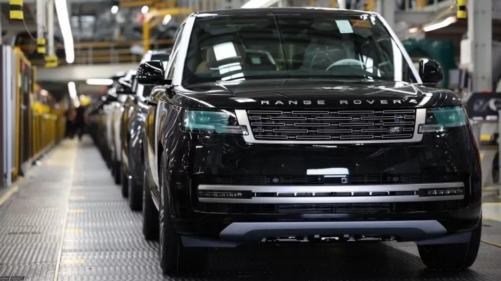 A brit kormány támogatást fontolgat a Jaguar Land Rover beszállítóinak