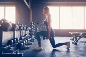 Etikett a fitnesztermekben: Mit ne tegyünk edzés közben?