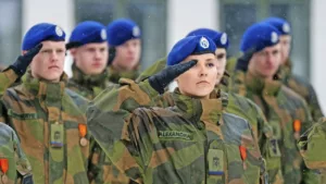 Wehrpflicht für Frauen: Milyen tapasztalatokat szerezhet Németország Norvégiától?