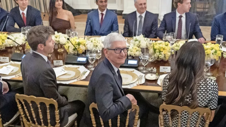 A Szilícium-völgy vezérei és Donald Trump: egy változó viszony története