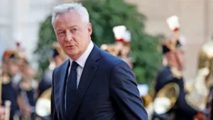 Bruno Le Maire szerint az euró egy „bódítószer”