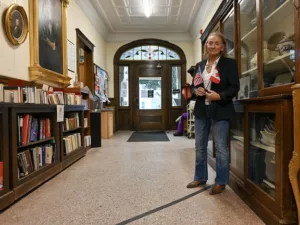 Határokat Súroló Könyvtár: Trump Megszüntette a Kanadaiak Hozzáférését